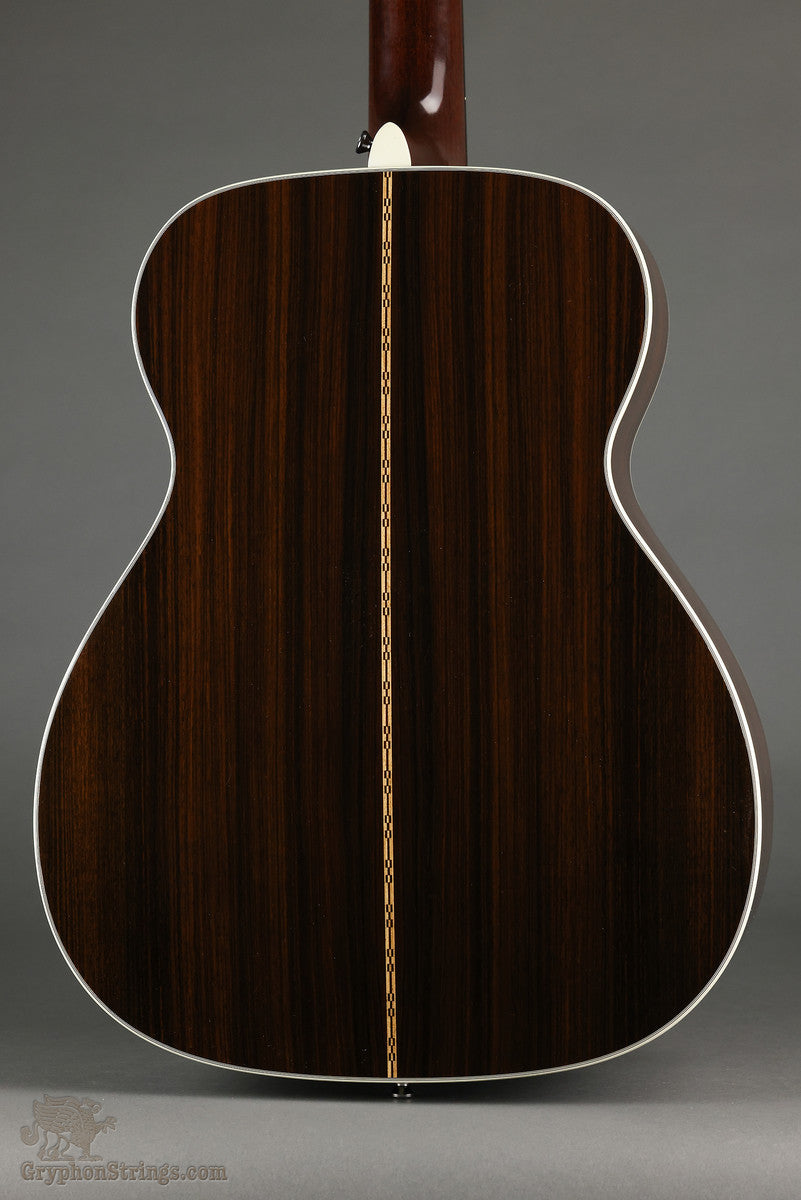 1992 Martin B-40 Acoustic Bass Guitar - Used – Gryphon Strings