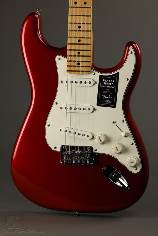 Fender Player Stratocaster®, Maple Fingerboard, Candy Apple Red New