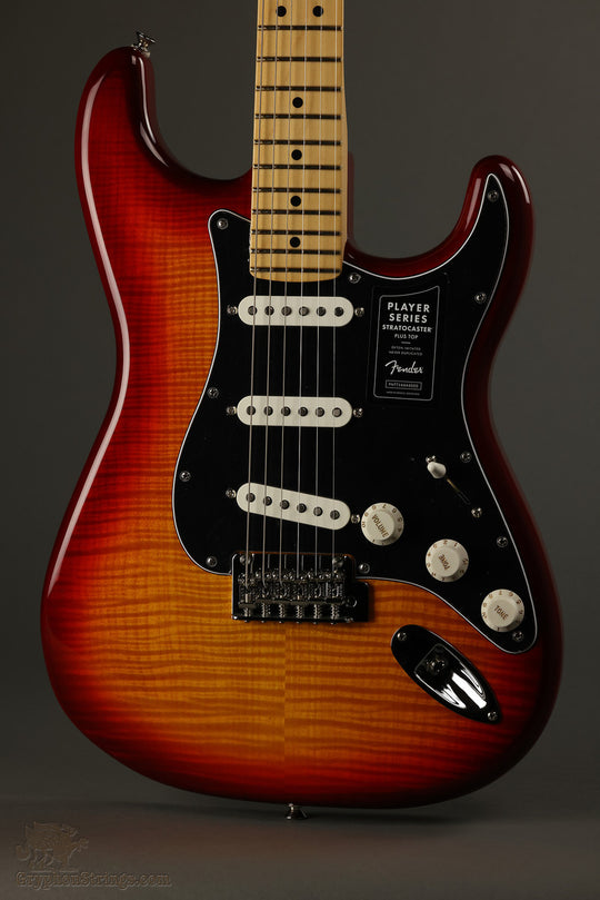 Fender Player Stratocaster® Plus Top, Maple Fingerboard, Aged Cherry Burst New
