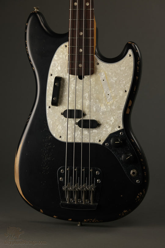 Fender JMJ Road Worn® Mustang® Bass, Black New