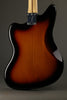 Fender Player Jaguar®, Pau Ferro Fingerboard, 3 Color Sunburst New