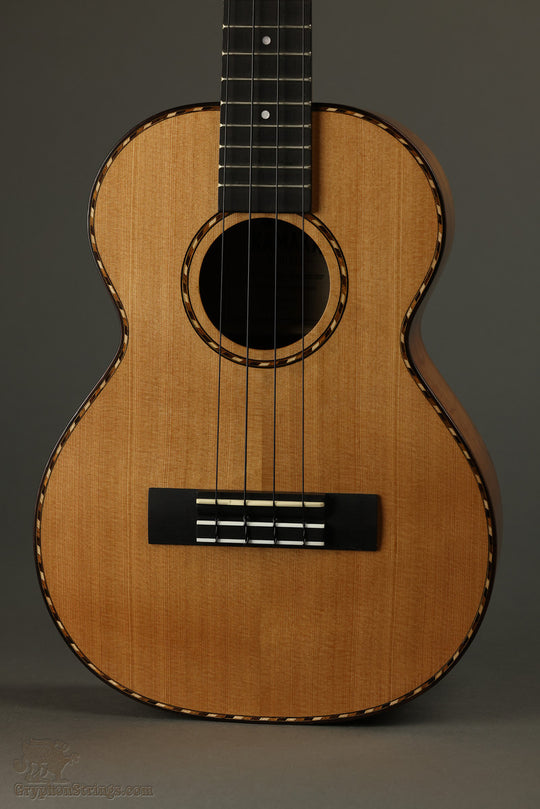 Kamaka HF-3 DC Deluxe Cedar Top Tenor Ukulele