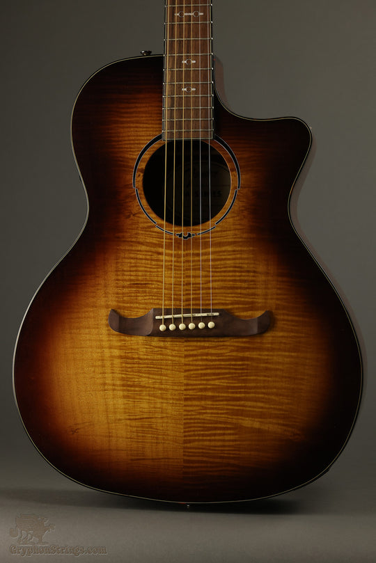 Fender FA-345CE Auditorium, Laurel Fingerboard, 3-Color Tea Burst