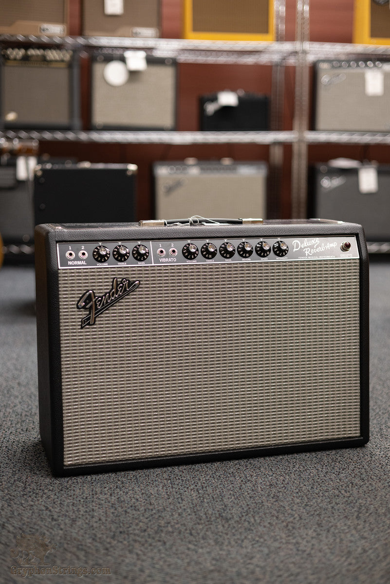 Fender 