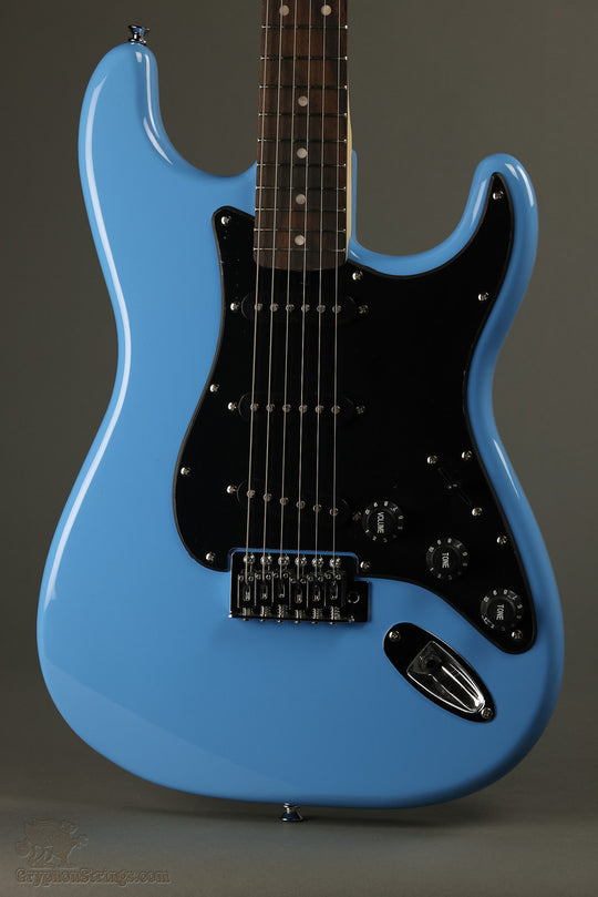 Squier Sonic™ Stratocaster®, Laurel Fingerboard, Black Pickguard, California Blue - New