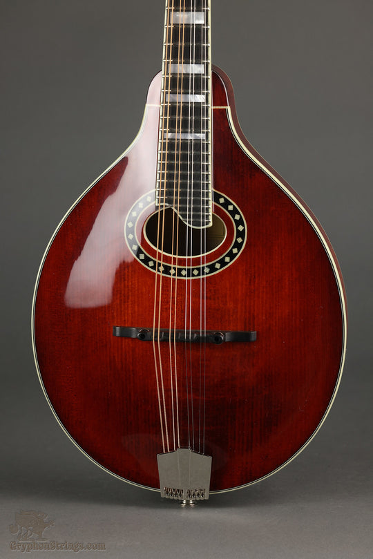 Eastman MD604 A-Style Oval Hole Mandolin Classic Finish - New