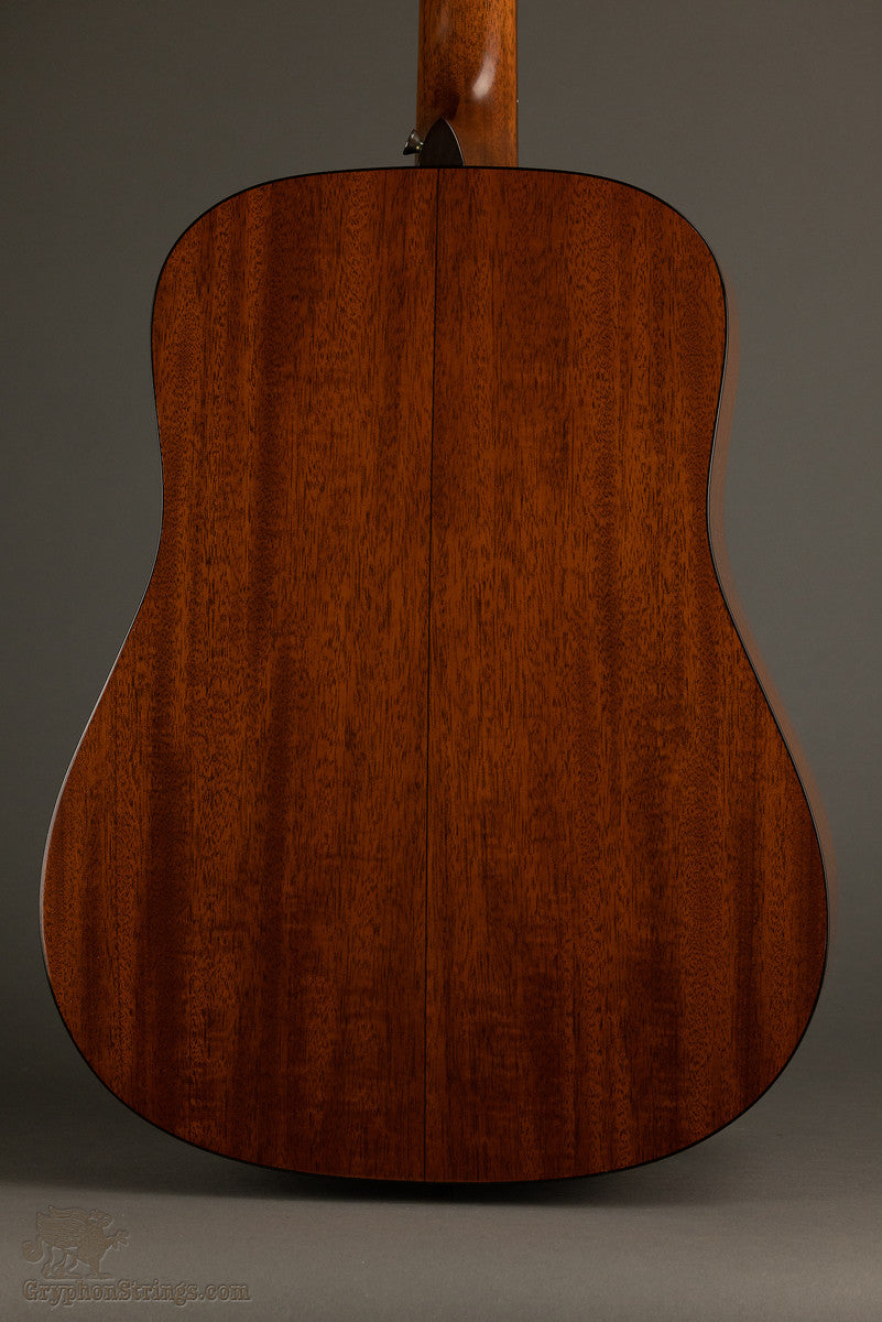 2009 Martin Custom Shop Dreadnought 18 Style Steel String Acoustic Gui ...