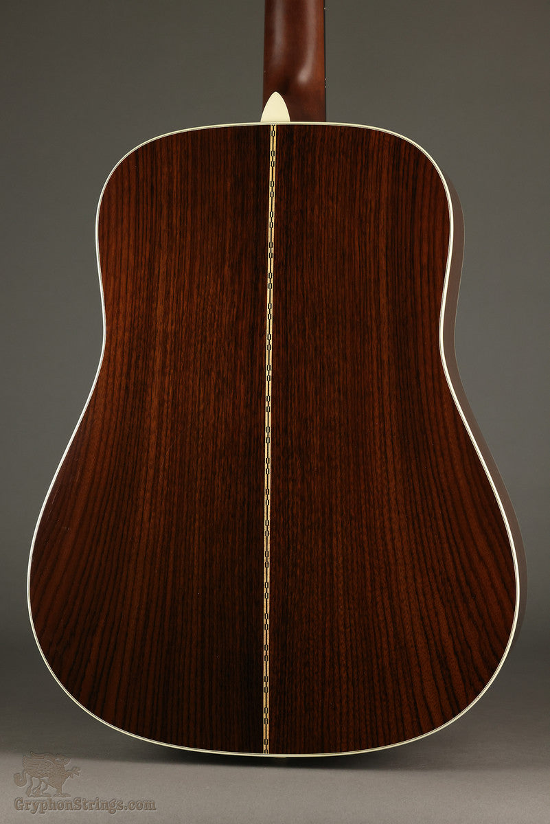 2001 Martin D-28 Acoustic Guitar-Used – Gryphon Strings