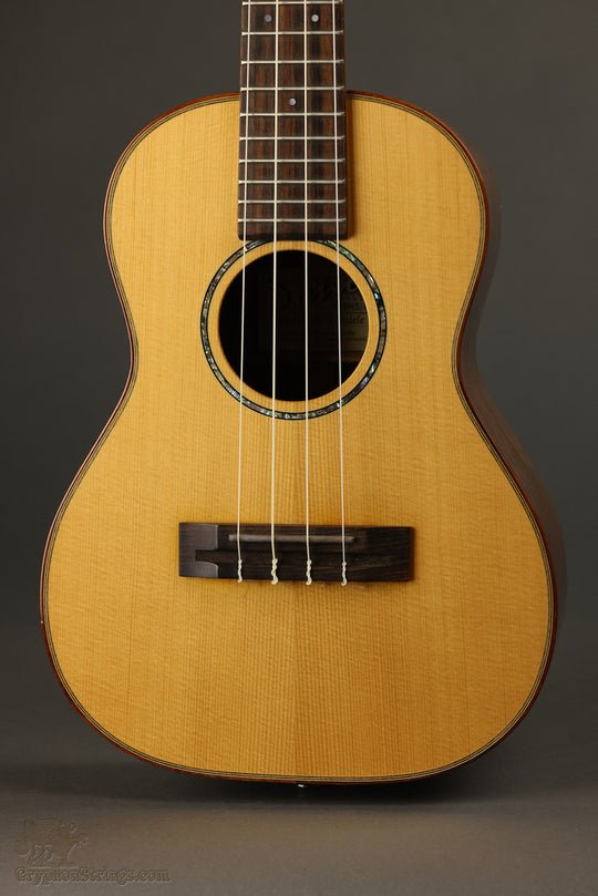 2015 Pono RTSH Spruce Slothead Tenor Ukulele Used