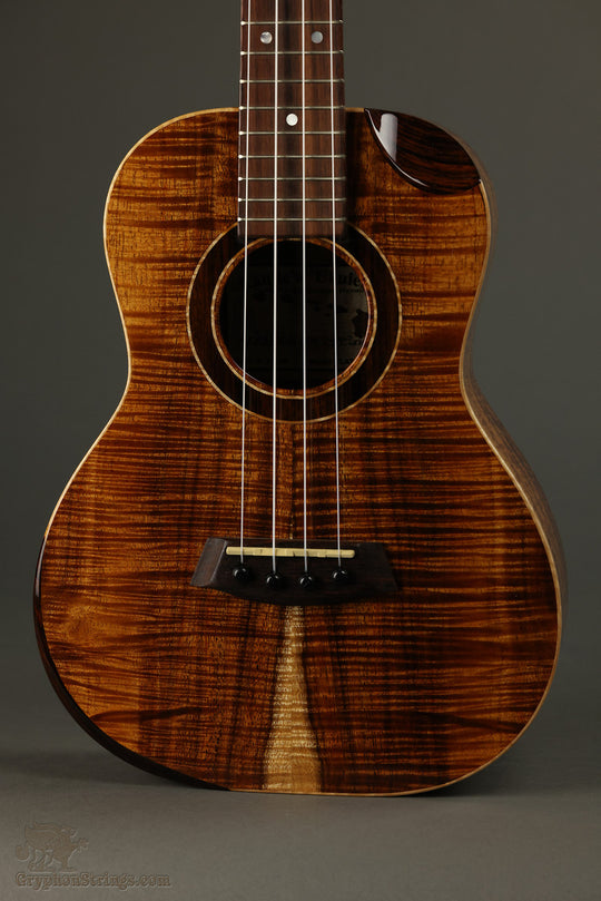 2016 Kanile’a Platinum LE T Tenor Ukulele Used