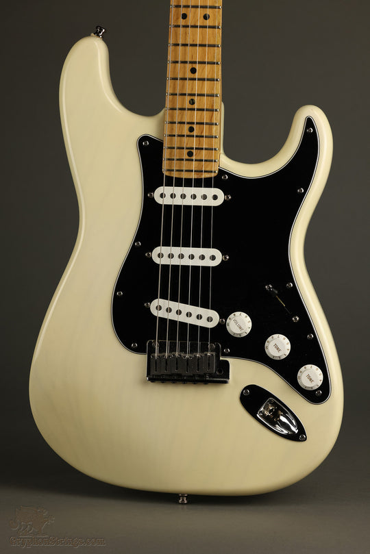 2000 Fender American Standard Stratocaster Electric Guitar Used