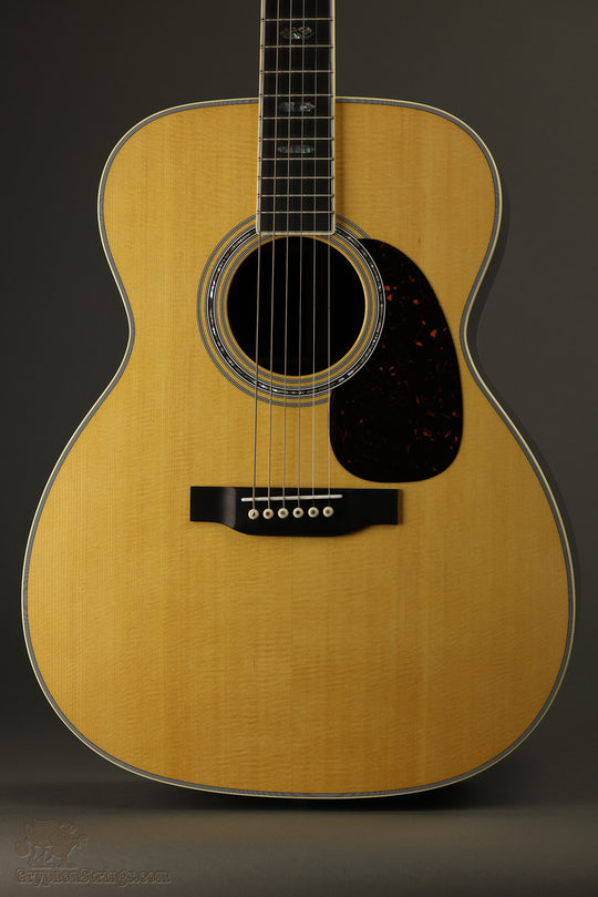 Martin J-40 Acoustic Guitar New