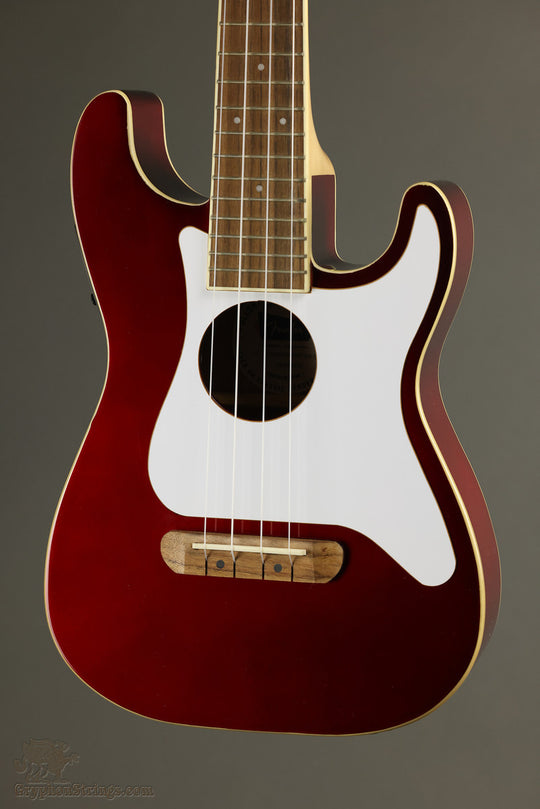 Fender Fullerton Strat® Uke, Walnut Fingerboard, White Pickguard Candy Apple Red - New