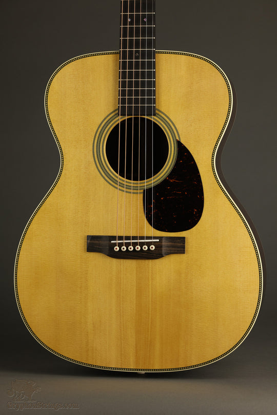 Martin OM-28 Acoustic Guitar - New