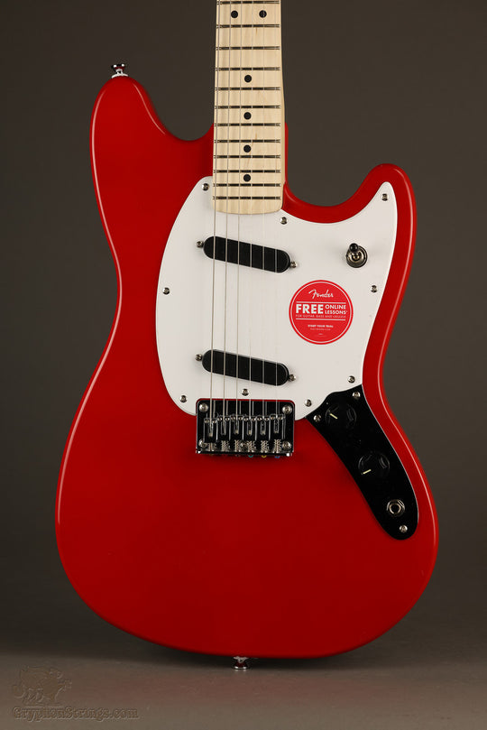 Squier Sonic® Mustang®, Maple Fingerboard, White Pickguard, Torino Red - New