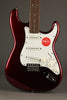 Squier Classic Vibe '60s Stratocaster®, Laurel Fingerboard, Candy Apple Red - New