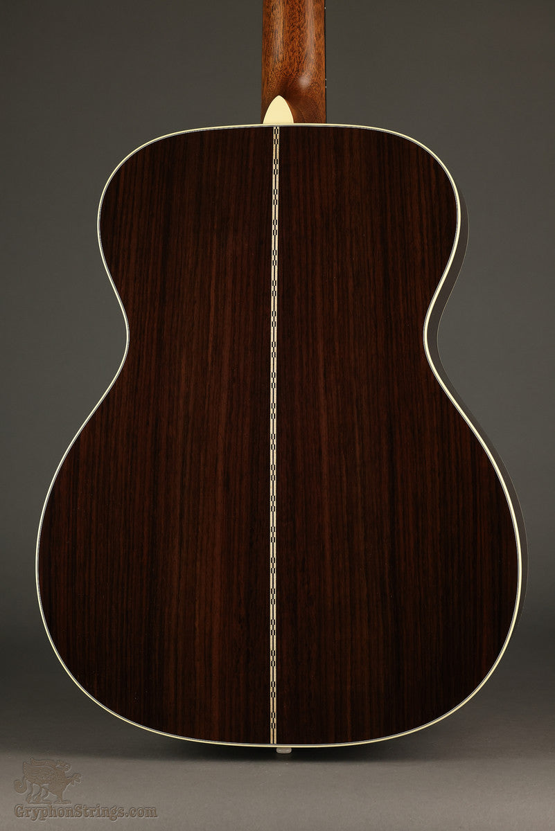 Martin 000-28 Steel String Acoustic Guitar - New – Gryphon Strings