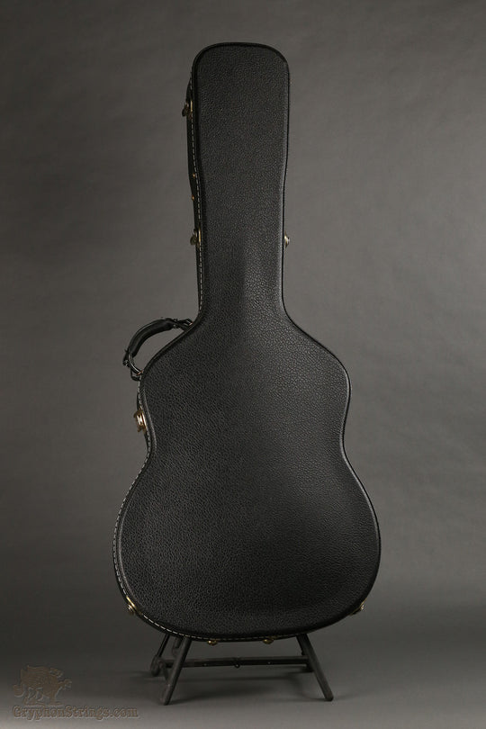 2005 TKL Martin 000/OM Case Used