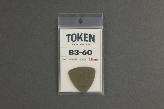 Token B3-60 Small Triangle (1.52 mm) Green Pick