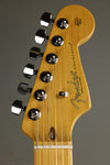 Fender American Professional II Stratocaster®, Maple Fingerboard, 3-Color Sunburst New